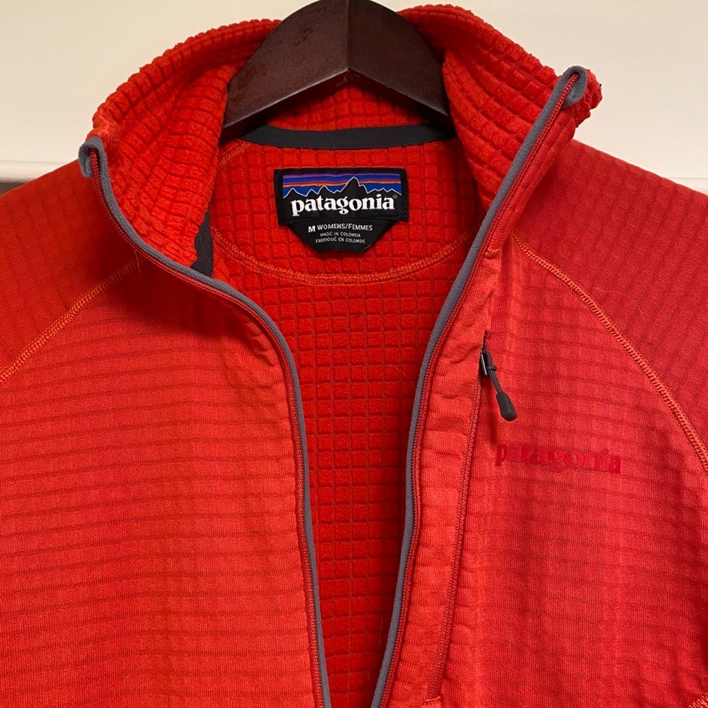 Patagonia R1 fleece pullover